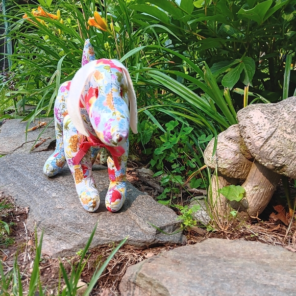 "Spring Flower" Handmade Dog - Picture 4 of 7